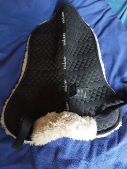 Sattelpad lammfel von Felix Brühler Felix Brühler  Sattelpad