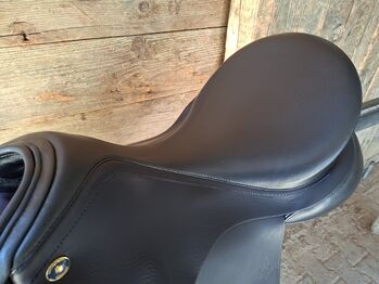 Dressursattel Sattelprofi Eichhorn Advantage fast neu Sattelprofi Eichhorn  Advantage 