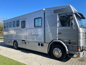 SCANIA Pferdetransporte SCANIA mit  93M 
