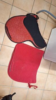 Schabracke anti rutsch rot Dressur(DR) Grandeur Grandeur Satteldecke