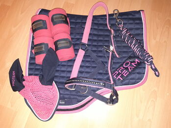 Schabracken set HKM, Waldhausen, HKM,Waldhausen , Lea, Schabracken, Waldfeucht-haaren 