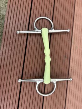 Schenkeltrense Apple Mouth Gummi Stange 14cm, Shires  Knebel/Schenkeltrense, Aaliyah Wolf, Horse Bits, Karlsruhe