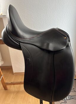 Schleese Dressursattel Bubi 17,5‘‘ Kammerweite 3, sehr gepflegt, Schleese Bubi, Anni Hartmann, Dressursattel, Dortmund