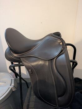 Schleese Dressursattel Rokeno, Schleese Rokeno, Susanne Janssen , Dressursattel, Forchheim 