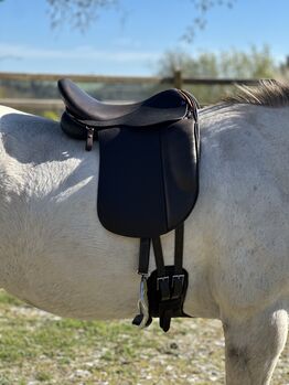 Schluss mit Rutschen! Sattel-Set für Isländer Haflinger Tinker Welsh COB & kurze breite Ponys Jeremy Rudge G5 mit Ponybaum