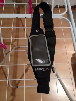 Umhänge/Bauchtasche Eskadron neuwertig Eskadron 