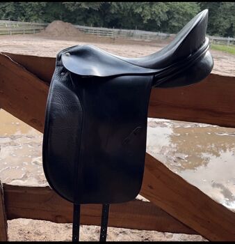Schumacher Dressursattel 17“, Sabrina, Dressage Saddle, Heppenheim 