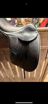 Seabis Dressursattel, Seabis   Calaja , Jay Berkoh, Dressage Saddle, Hamburg Othmarschen