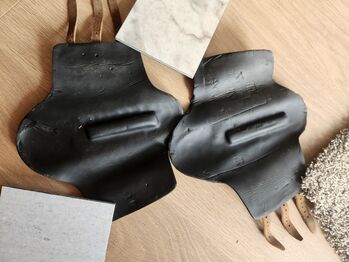 Tendon boots