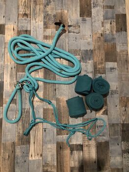 Set in Türkis: Knotenhalfter (WB), 8m Bodenarbeitsseil & Fleece-Bandagen, Janina, Groundwork, Memmingen