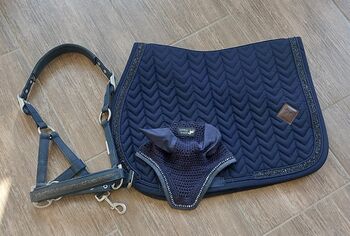 Set in dunkelblau von Kentucky/ Eskadron, Kentucky/ Eskadron, Verena Janßen , Dressage Pads, Straelen 