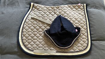 Springset Schabracke und Fliegenmützen beige/navy, Imperial Riding, Lena, Dressage Pads, Köln