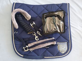 Set Schabracke Bandagen Halfter Strick blau Passier Eskadron, Passier, Frau Schmidt, Schabracken, Oberschleißheim