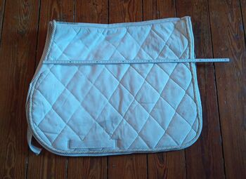 mehrere Satteldecken / Schabracken