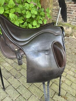 Signum Omega Rose bijna nieuw, Signum Omega Rose, Marion Boltong , Other Saddle, Brunssum
