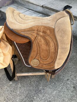 Signum Reitpad Omega Dressage. Gr M Signum Omega Dressage
