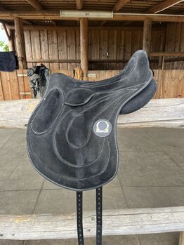 Signum Spring Paddle (jumping), Signum Spring Paddle , Michelle, Treeless Saddle, Svit