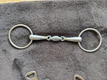 SILKSTEEL Doppelt gebrochenes Ausbildungsgebiss 13,5, Silksteel, Finja Gottke, Horse Bits, Klein Nordende