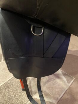 Hrimnir 17.5" Master Saddle Hrimnir Master