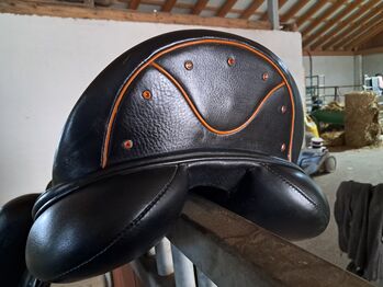 Frank Baines Monoblatt Sattel Frank Baines Operetta 