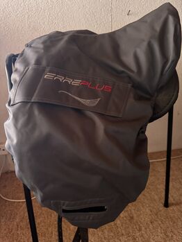 Erreplus Sattel Adeline 17“