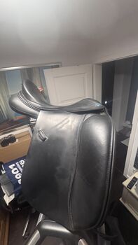 Prestige Sattel 17 Zoll Prestige