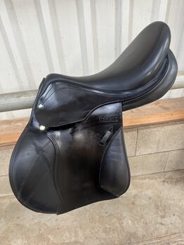Prestige Springsattel Como schwarz 17“ 32KW, Prestige Como , Nina Braselmann, Siodła skokowe, Kreuztal 