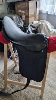 Stübben Colombo Sattel Dressur Dressursattel Springen kla. Modell, Stübben Colombo, Steffi, Siodła bezterlicowe, Bad Oeynhausen