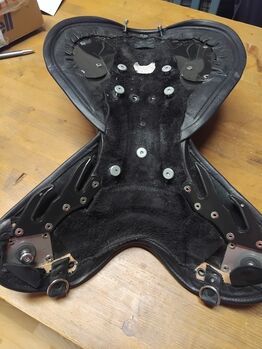Wow saddle seat Wow Deep, semi curved