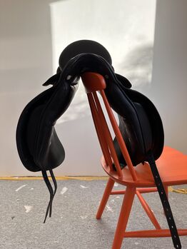 Albion SLK Dressursattel 18“ MW Albion  SLK