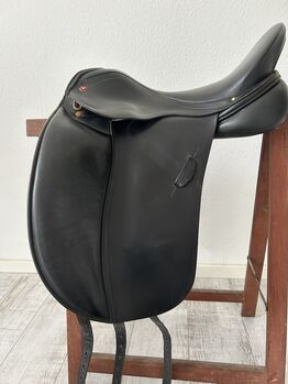 Albion SLK Adjusta Europa Dressursattel 17,5“ MW LH NS SBP Albion SLK