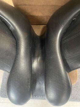 Childeric Dressursattel 17.5 Zoll DSG, Childeric Dressursattel , Kirsten von der Bank, Siodła ujeżdżeniowe, Niederkrüchten