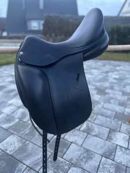 Dressursattel Equipe Oracle schwarz Equipe Oracle