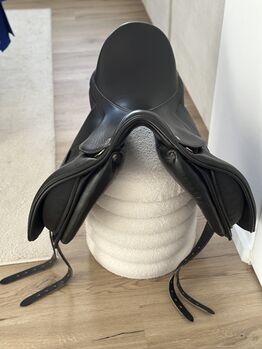 Jorge Canaves Dressursattel Doubliert softseat 18 Zoll Jorge Canaves