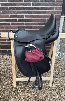 Kentaur Thetis Dressursattel 17,5“, Kentaur, Privat , Siodła ujeżdżeniowe, Stadtallendorf 