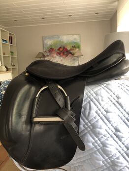Dressursattel zu verkaufen, Prestige  Roma, Omeis, Siodła ujeżdżeniowe, Reken