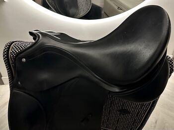 Passier Abs Dressage Saddle, 17.5 Passier Abs