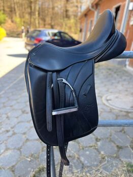 Dressursattel Sankey Just Dressage LS doubliert Anke Just Sankey Just Dressage LS doubliert 