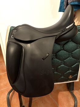 Dressursattel SeaBis Vigo Pro 18", SeaBis Vigo Pro, Chantal K, Siodła ujeżdżeniowe, Wurster Nordseeküste