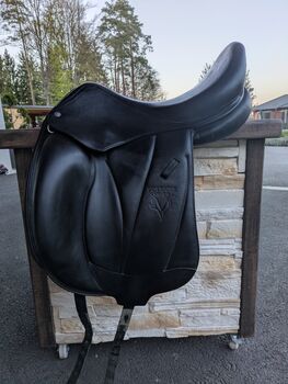 Voltaire Adelaide Dressursattel 17" Voltaire  Adelaide