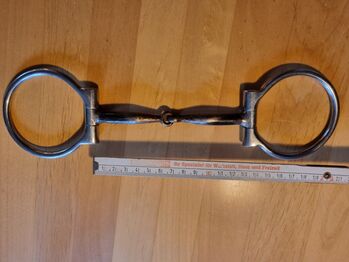 Gebiss Snaffle D-Ring anatomisch mit Kupfereinlage / Eisen