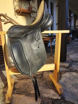 Sommer Remos Musica, Sommer/Remus  Musica, Eva, Dressage Saddle, Garmisch-Partenkirchen