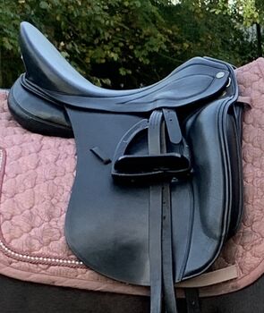 Sommer Diplomat 17,5 Zoll, Sommer Diplomat, Marit, Dressage Saddle, Flensburg