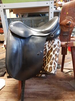 Sommer „Esprit“ Sattel breit und sehr kurz KW 35 original, Sommer  Esprit , Jessica , Dressage Saddle, Lemgo