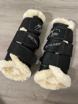 Gamaschen Felix Bühler, Felix Bühler Save the Sheep, Tamara, Tendon Boots, Schwäbisch Hall