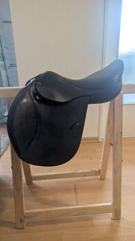 Spring Sattel Busse Brisbane 17 Zoll, BUSSE Brisbane Springsattel, Julia , Jumping Saddle, Potsdam