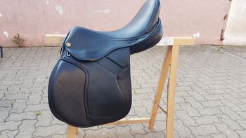 SPRINGSATTEL von Jorge Canaves, Jorge Canaves Celebration Spring Covered, Manuela Matzke, Jumping Saddle, Wolsdorf