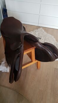 Springsattel, Markus Ehning  17,5Zoll  Kammerweite 32, Kai, Jumping Saddle, Schwentinental