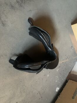 Springsattel, Mitführende Marke oder vorläufige von Stüben Springsattel , Bianca Happ, Jumping Saddle, Duisburg 