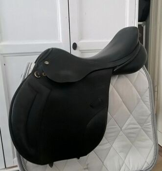 Springsattel Sattel Röther Jumping II, Röther Jumping II, Reinschke, Jumping Saddle, Berlin